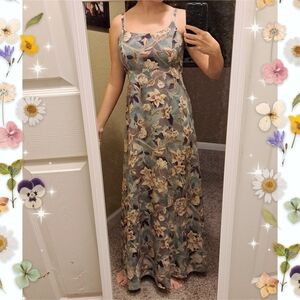 All that Jazz Size M Vintage Floral Maxi Dress - Green and Tan